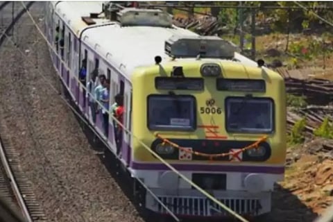 സ്വകാര്യ ട്രെയിന്‍ സമയ നിഷ്ഠ തെറ്റിച്ചാല്‍ പിഴ ഈടാക്കും: റെയില്‍വെ