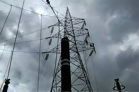 മുംബൈയിലെ കനത്ത വെദ്യുതി ബില്‍: പരാതി ഏറ്റു ; ഇഎംഐ സൗകര്യമനുവദിച്ച് അദാനി