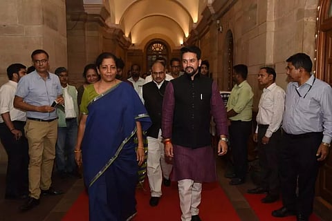 മാന്ദ്യം മറികടക്കാന്‍ തുടര്‍ നീക്കങ്ങള്‍: കോര്‍പ്പറേറ്റ് നികുതിയില്‍ വന്‍ ഇളവ്