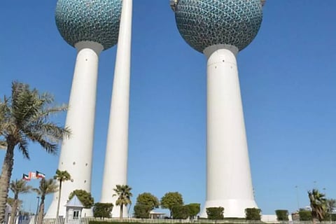 കുവൈത്തിൽ 20000 വിദേശികളുടെ ഇഖാമ റദ്ദാക്കിയെന്ന് റിപ്പോർട്ട്  