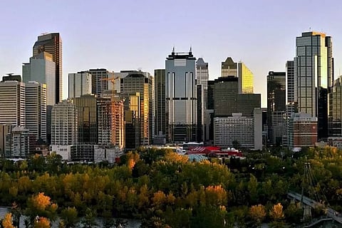 ഇന്ത്യന്‍ പ്രൊഫഷണലുകളുടെ പ്രിയ ഇടമായി യു.കെയും കാനഡയും