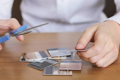 ക്രെഡിറ്റ് കാര്‍ഡില്‍ കടം കുമിഞ്ഞു കൂടിയോ? ഇതാ കടം തീര്‍ക്കാന്‍ അഞ്ചു വഴികള്‍