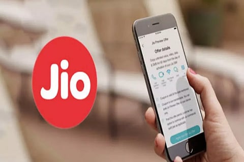 5ജി നീക്കം അതിവേഗം; സ്പെക്ട്രത്തിന് അപേക്ഷ    സമര്‍പ്പിച്ച് ജിയോ