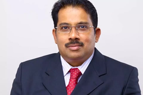 മുത്തൂറ്റ് എംഡിക്ക് കല്ലേറില്‍ പരിക്ക്