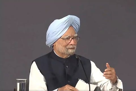 സമ്പദ് വ്യവസ്ഥ ഭയത്തില്‍ നിന്ന് ആത്മ വിശ്വാസത്തിലേക്ക് മാറട്ടെ: മന്‍മോഹന്‍