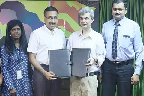 കുടുംബശ്രീ മുഖേന 7000 ഭവന വായ്പ: ഐസിഐസിഐ ബാങ്കുമായി കരാര്‍