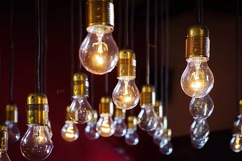 പവര്‍ കട്ടില്ല, പുറത്തുനിന്ന് വൈദ്യുതി വാങ്ങും