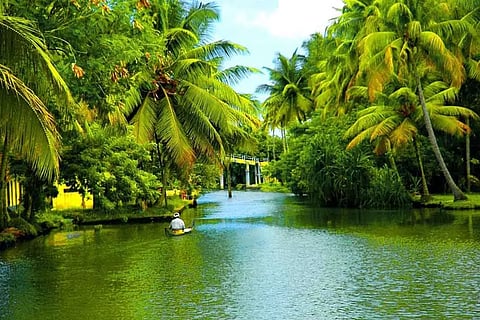 പ്രതിസന്ധികളെ മറികടക്കാം, കേരളമേ ശ്രദ്ധിക്കൂ ഇക്കാര്യങ്ങള്‍