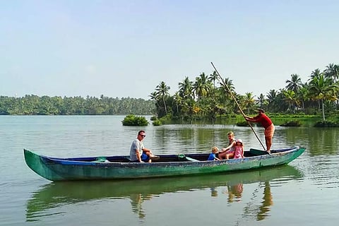 വിദേശ ടൂറിസ്റ്റുകളുടെ വളര്‍ച്ചാ നിരക്ക് കുത്തനെ താഴേക്ക്