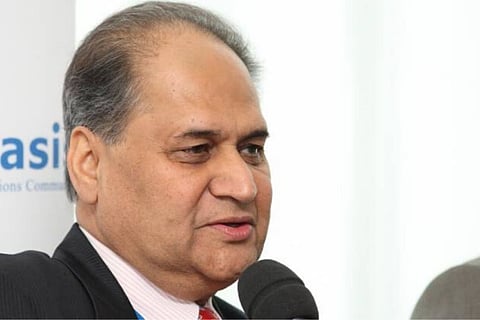 രാഹുല്‍ ബജാജ് പടിയിറങ്ങുന്നു