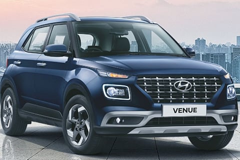 ശീലങ്ങള്‍ ഇനി മാറും, ക്ലച്ചില്ലാതെ ഗിയര്‍ മാറ്റാനാകുന്ന ഹ്യുണ്ടായ് വെന്യു എത്തി