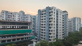 പശ്ചിമേഷ്യൻ യുദ്ധത്തിനിടയിലും കേരളത്തിലെ റിയൽ എ​സ്റ്റേറ്റ് വിപണിയിൽ സർപ്രൈസ് മുന്നേറ്റം; എന്തുകൊണ്ട്?