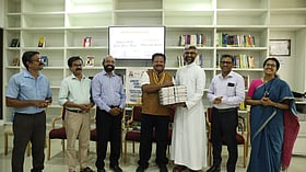 ലോക പുസ്തക ദിനം: ധനവുമായി ചേർന്ന് തൃശൂർ മെട്രോ റോട്ടറി ക്ലബിന്റെ പുസ്തക വിതരണ പരിപാടി