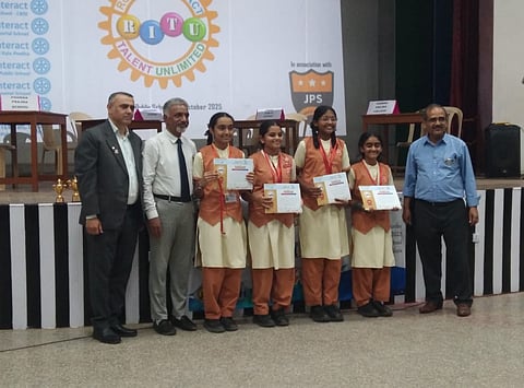 Widia Poornaprajna wins multiple prizes at Rotary Club event