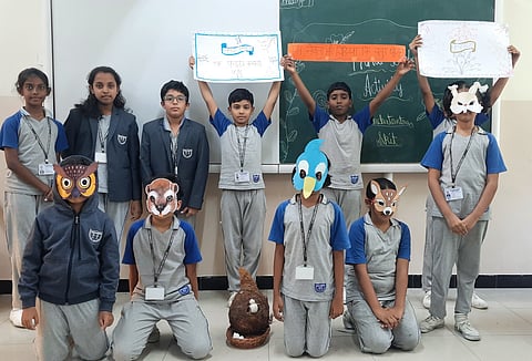 MES Kishore Kendra Public School holds Hindi Club activity