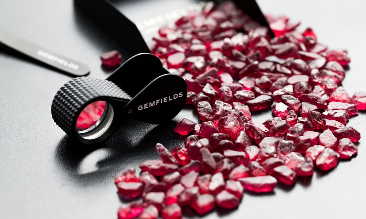Gemfields Model Gemfields Achieves Record High Price of $322 per Carat at Latest Ruby ...