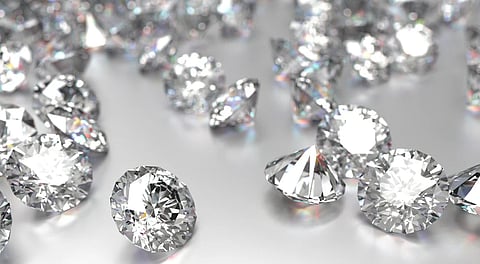 Carats 2025 in Surat Clocks Over ₹100 Crore in Business Amid Industry Slowdown