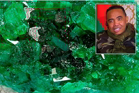 Madagascar Discovers 300kg Emerald Rock Hidden in Presidential Palace, Plans State Auction