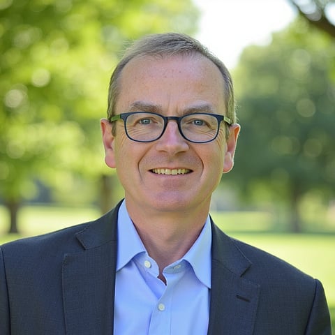 GIA Names John Cowley CFO, David Tearle to Retire in June