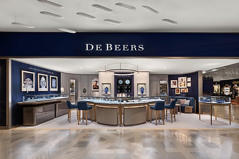 Richemont in Talks to Join Consortium Bidding for De Beers