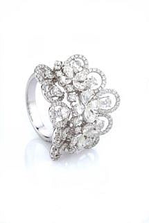 Entice's new  diamond jewellery collection taps weddings and gifting desires