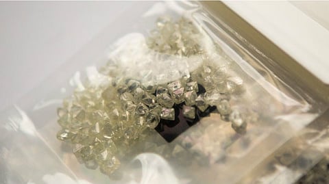 De Beers’ rough diamond sales amount to a provisional value of $580 million
