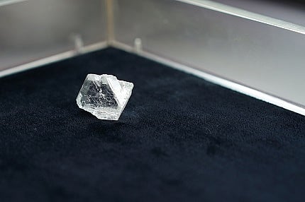 ALROSA extracts the largest gem-quality 118.91 ct diamond 