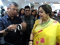 Kiron Kher unveils collection by Dwarkadas Chandumal Jewellers