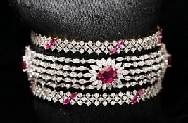 Notandas Jewellers launches jewellery for New Years