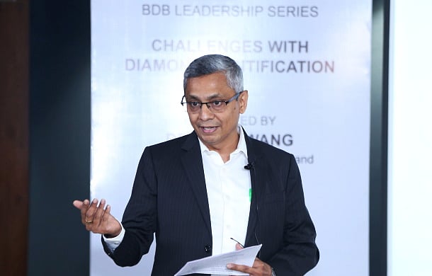 Bharat Diamond Bourse Hosts Session on Lab-Grown vs Natural Diamond ...