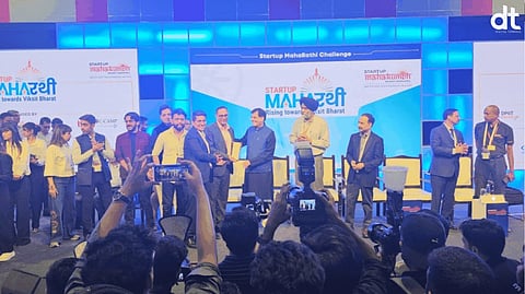 Sunfox Wins ‘Startup Maharathi’ Title in Health-Tech at Mahakumbh 2025