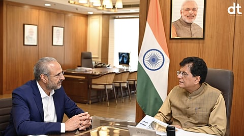 Union Minister Piyush Goyal Meets Micron Technology SVP to Discuss Semiconductor Project in India