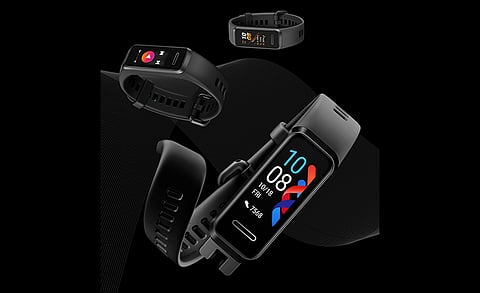 Huawei Unveils HUAWEI Band 4 with Exquisite Style
