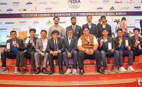 IOA Felicitates Bronze Medallist Contingent of Dota 2