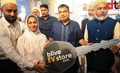 BLive Opens its Second Multi-brand EV Store in Nagpur in Presence of Shri Nitin Gadkari 