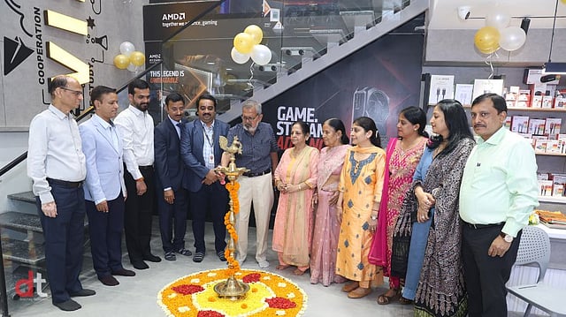 Vishal Computech Launches Two New Retail Stores with Exclusive Gaming ...