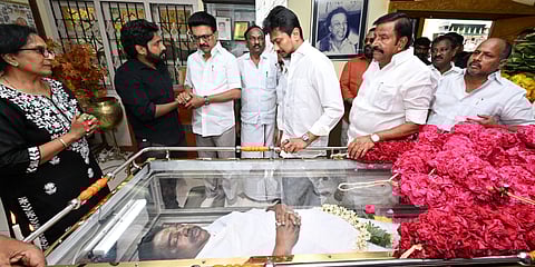 பழம்பெரும் நடிகர் ராஜேஷ் மரணம்..முதல்வர் மு.க ஸ்டாலின் அஞ்சலி