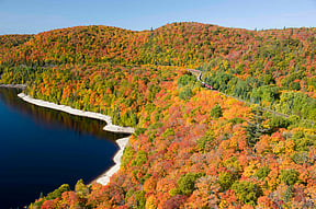 Agawa Canyon Train. PHOTO COURTESY OF DESINTATION ONTARIO