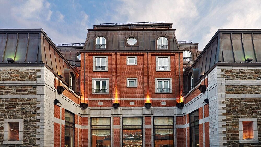 Auberge Saint Antoine, Quebec City's Museum Hotel