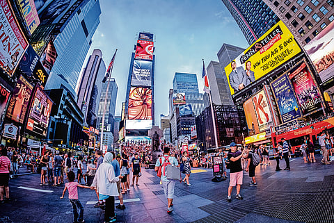 Hamish McRae: “Não consigo imaginar o fim da liderança americana”
