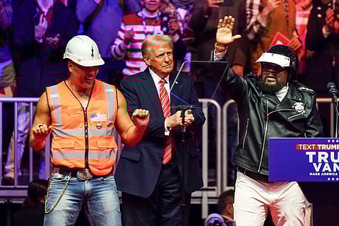 Donald Trump dançou com os Village People