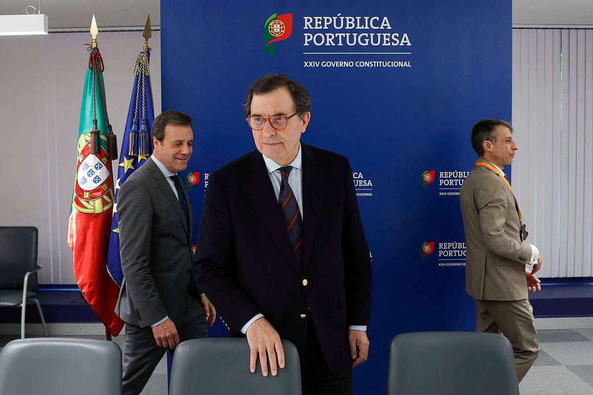 Government says construction companies will concentrate their workers in affected areas