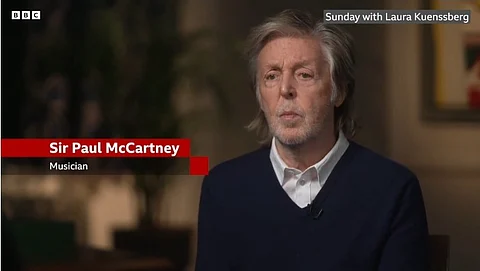 Paul McCartney apela ao Governo britânico para proteger artistas da Inteligência Artificial