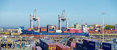 Exportações aumentaram 2,5% e importações subiram 1,9% em 2024
