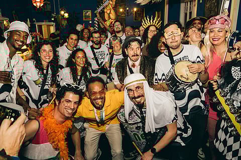 Integrantes do Cuiqueiros de Lisboa no Carnaval de Lisboa de 2024