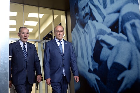 Ramalho Eanes e Pinto da Costa na inauguração do museu do FC Porto em 2013.