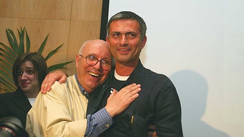 José Mourinho despede-se do mentor e "grande amigo" Manuel Sérgio