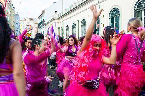 Embaixada do Brasil e Câmara de Lisboa fecham acordo para viabilização da festa na rua 