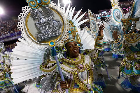 Escola de samba Beija-Flor leva o título no Carnaval do Rio de Janeiro
