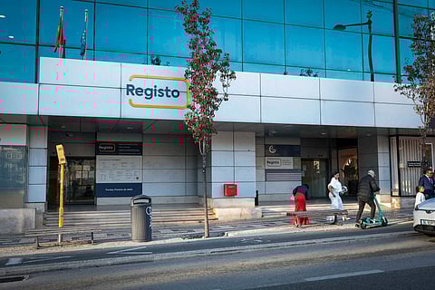 As críticas pela demora na análise dos processos são constantes entre os imigrantes.